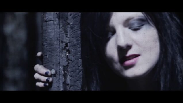 Alona Wolf – “Mad” Official Music Video