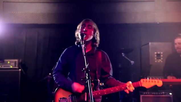 Azwel – “Night On The Town” Official Music Video