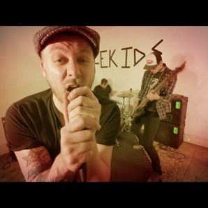 Bottlekids – “Way She Goes” Official Music Video