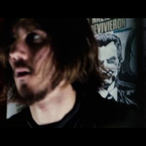 Guerra De Cerdos – “Cambiemos” Official Music Video