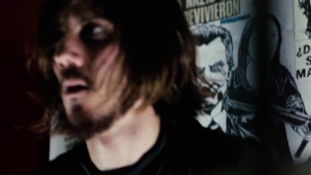 Guerra De Cerdos – “Cambiemos” Official Music Video