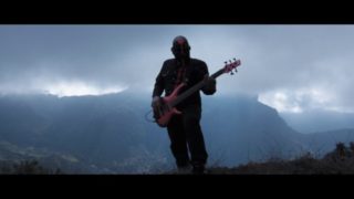 Heather Brooke – “The Rain” La Choza De Doe