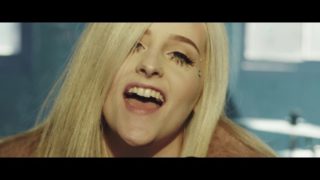 Hideaway – “Nothin’ On Me” Official Music Video