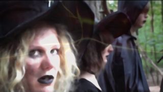 Murmur Tooth – “Knees Are Clean” Official Music Video