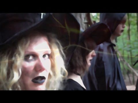 Murmur Tooth – “Knees Are Clean” Official Music Video