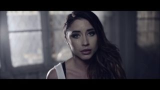 Roanok – “Ashes” Official Music Video