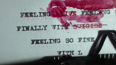 Sin Defecto – “Tell Me” Official Lyric Video