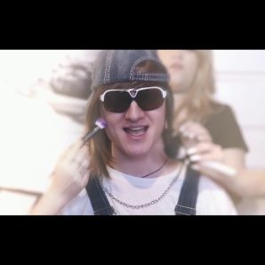 Young Medicine – “Tearin’ Up My Heart” (NSYNC) – Official Music Video